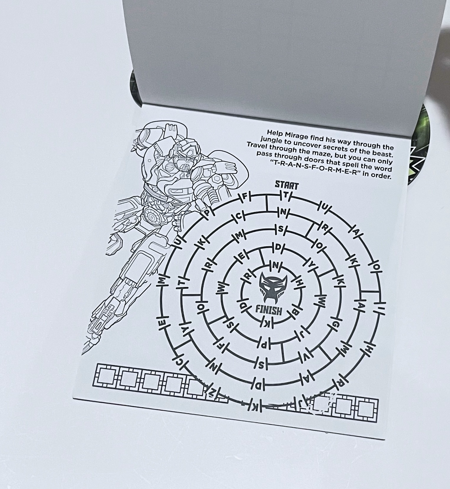 Transformers Imagine Ink Magic Ink Pictures Activity Book - Image 3
